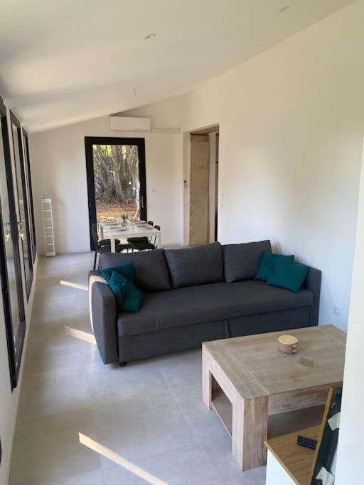 Maison En Pierre A Clermont-L'Herault Brignac  Bagian luar foto
