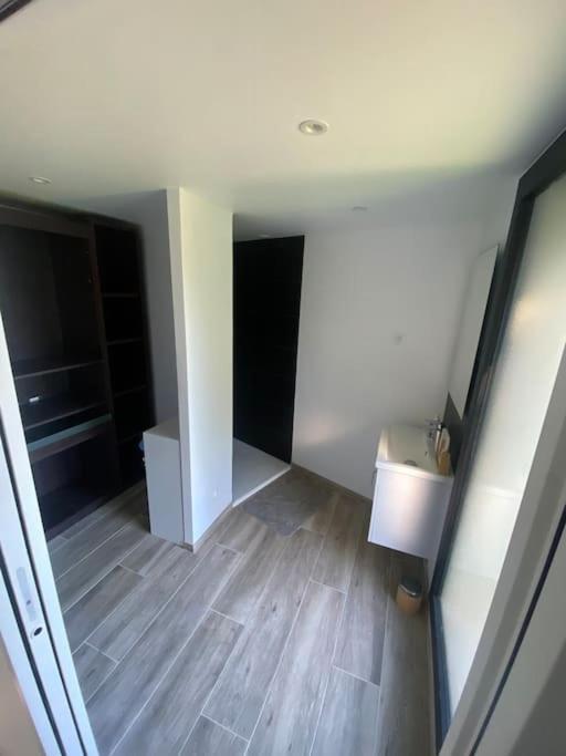Maison En Pierre A Clermont-L'Herault Brignac  Bagian luar foto